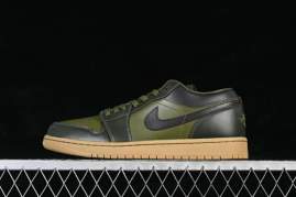 Picture of Air Jordan 1 LOW _SKUfw22340204680065303fw